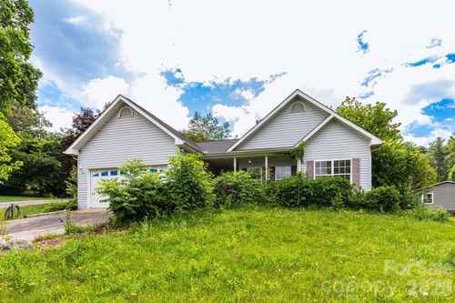 5 Carter View Ln, Arden, NC, 28704-3245 | Card Image