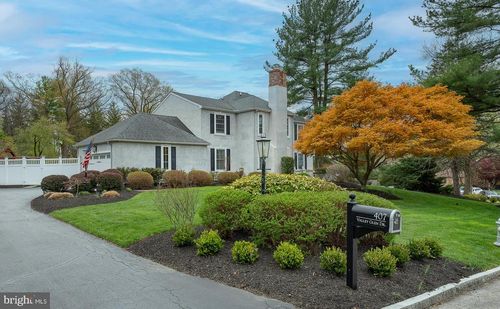 407 Valley Glen Dr, BRYN MAWR, PA, 19010-2054 | Card Image