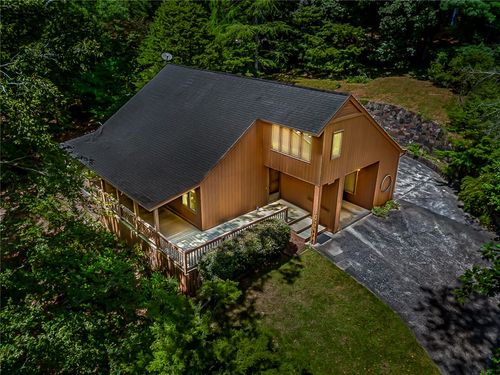 203 Tulip Dr, Walhalla, SC, 29691-1672 | Card Image