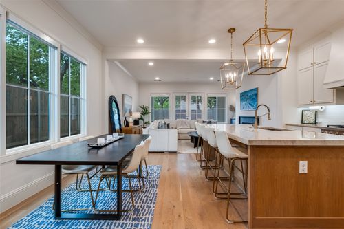5803 Martel Ave, Dallas, TX, 75206-5705 | Card Image