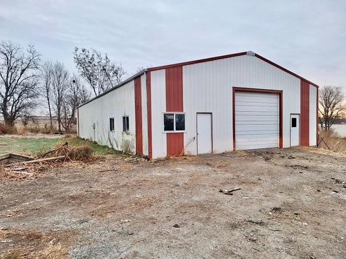 1 E Hershaw, Fillmore, MO, 64449 | Card Image