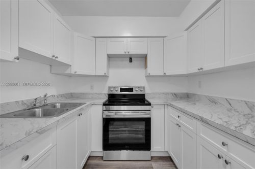 1-265 Ne 55th Ter, Miami, FL, 33137-2533 | Card Image
