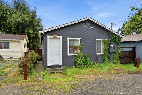 6025 Front St, Clearlake, CA, 95422-8426 | Card Image