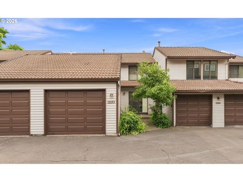12153 Se 104th Ct, Happy Valley, OR, 97086-7939 | Card Image