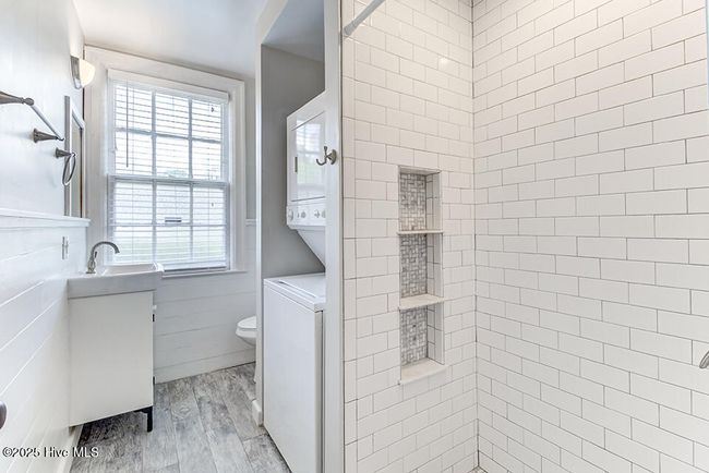 D-9 - 2940 Oleander Dr, Condo with 1 bedrooms, 1 bathrooms and null parking in Wilmington NC | Image 13