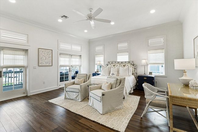 251 Laughter Ln, House other with 5 bedrooms, 6 bathrooms and null parking in Port Aransas TX | Image 15