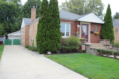 2952 W 97th Pl, Evergreen Park, IL, 60805-2608 | Card Image