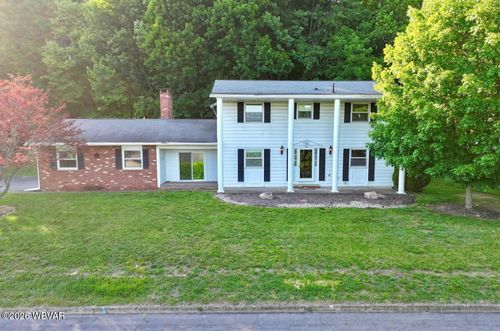 4 Kent Rd, Bloomsburg, PA, 17815-8553 | Card Image