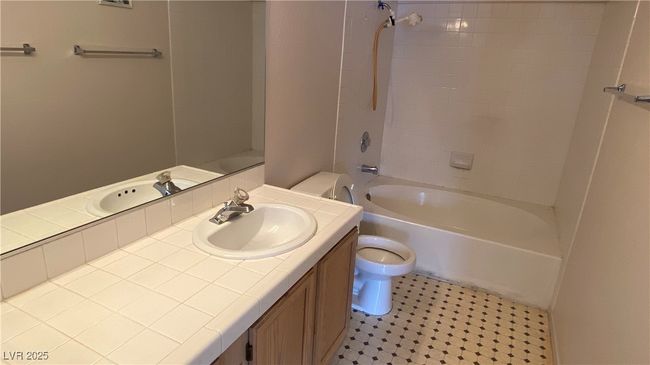 UNIT-209 - 7570 W Flamingo Rd, Condo with 2 bedrooms, 2 bathrooms and null parking in Las Vegas NV | Image 18
