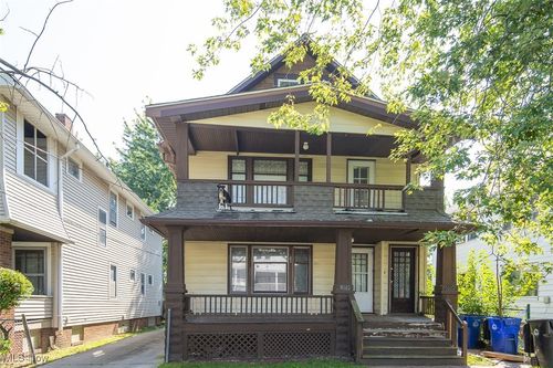 3515 W 100th St, Cleveland, OH, 44111-3877 | Card Image