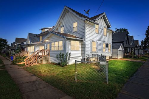 1624 6th Ave Se, Cedar Rapids, IA, 52403-2535 | Card Image