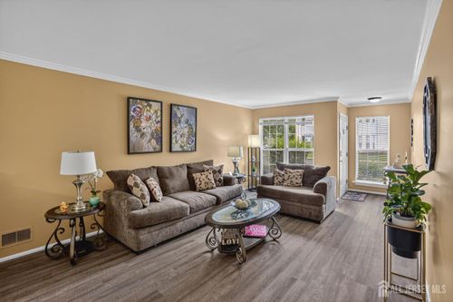 4503 Patterson St, Bridgewater, NJ, 08807-5540 | Card Image