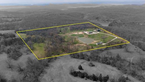 12501 Arrow Wood Dr, TEBBETTS, MO, 65080-1442 | Card Image