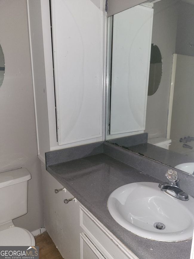 6330 Holcomb Way, Home with 2 bedrooms, 3 bathrooms and null parking in norcross GA | Image 9