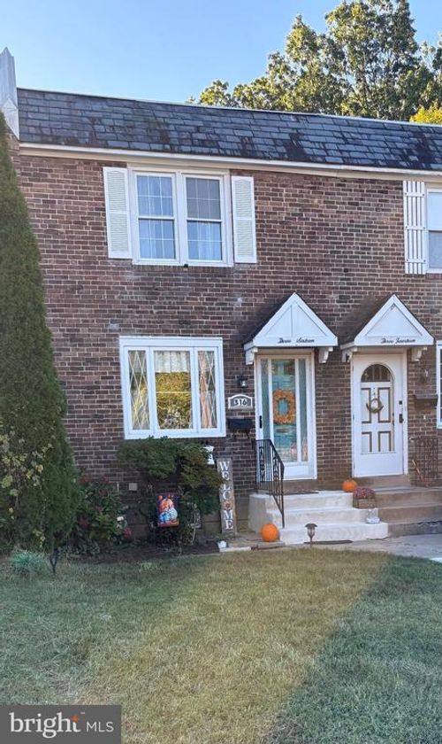 316 Westmont Dr, DARBY, PA, 19023-1022 | Card Image