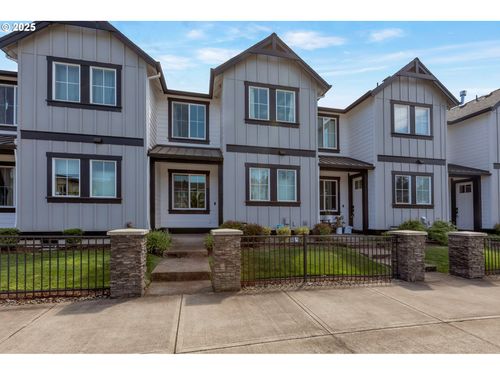 4111 Se Century Blvd, Hillsboro, OR, 97123-6775 | Card Image