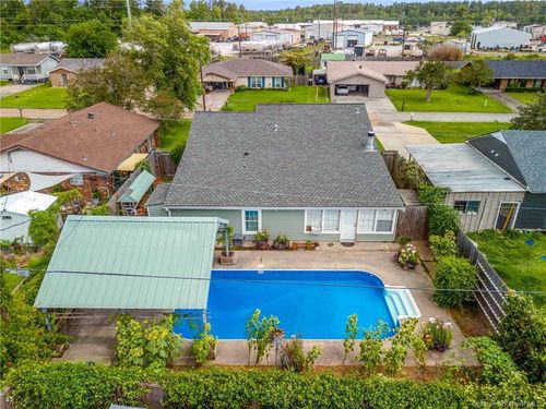 152 E Lee St, Sulphur, LA, 70663-5510 | Card Image