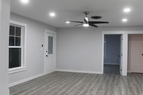 807 Depot Street, El Campo, TX, 77437 | Card Image