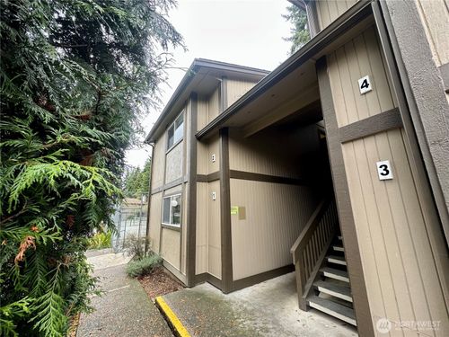 apt-b2-4705 176th St Sw, Lynnwood, WA, 98037-3414 | Card Image