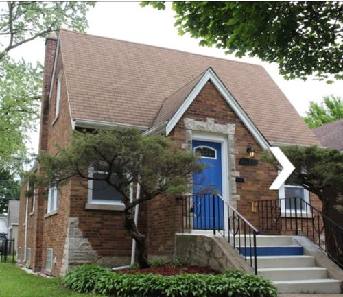 8051 S Yale Ave, Chicago, IL, 60620-1757 | Card Image