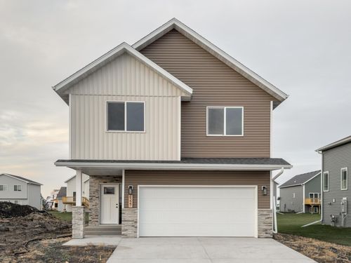 6227 87th Ave S, Horace, ND, 58047-2921 | Card Image