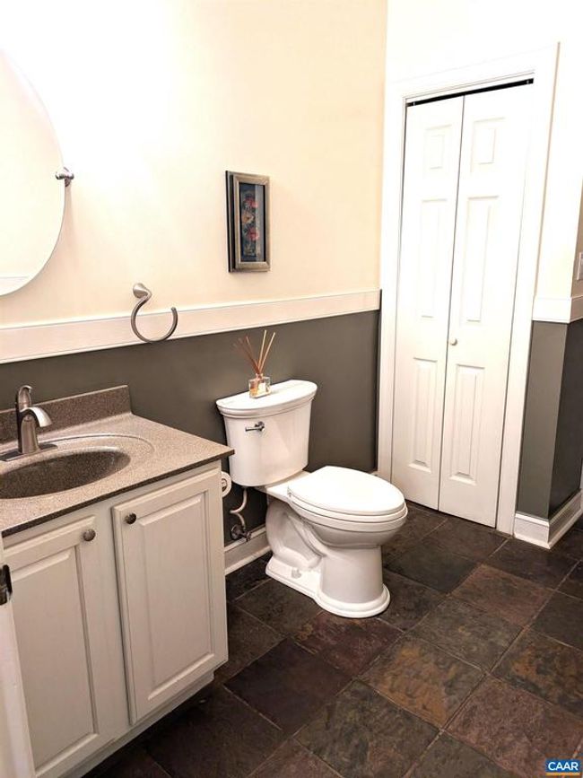 5205 W Hoover Rd, House other with 4 bedrooms, 4 bathrooms and null parking in REVA VA | Image 33