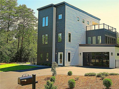 84 Schwarzwald Strasse, Helen, GA, 30545-2957 | Card Image