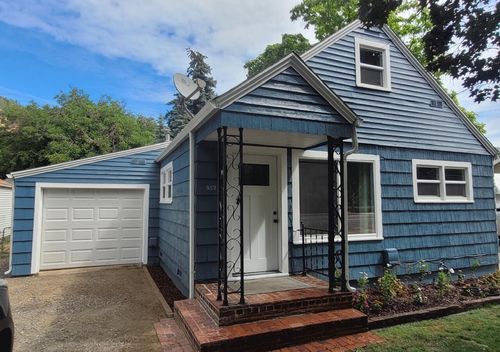 917 2nd Ave, Gold Hill, OR, 97525-5503 | Card Image