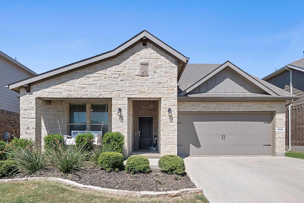 Shorthorn Dr, Justin, TX 76247