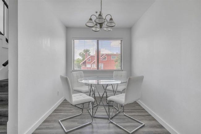 APT-210 - 9829 Walnut St, Condo with 2 bedrooms, 2 bathrooms and null parking in Dallas TX | Image 4