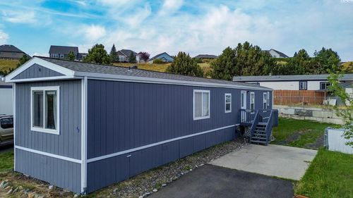 spc-49-255 Nw Golden Hills Dr, Pullman, WA, 99163-8977 | Card Image