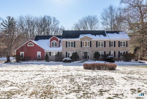 56 Penny Ln, Woodbridge, CT, 06525-1531 | Card Image