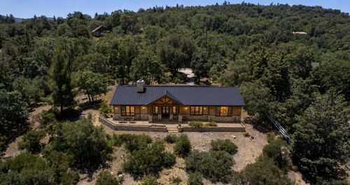 2842 Azalea Ave, Julian, CA, 92036-9492 | Card Image