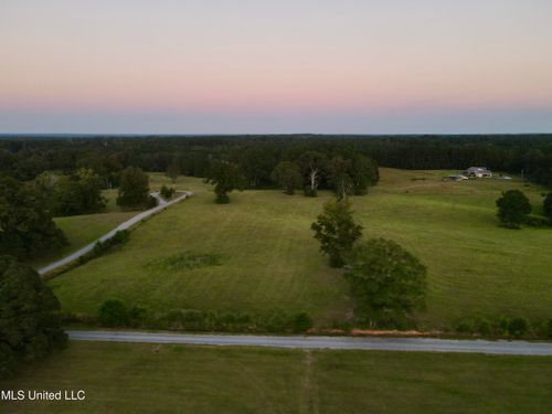 322 Highway 42, Sumrall, MS, 39482-5423 | Card Image