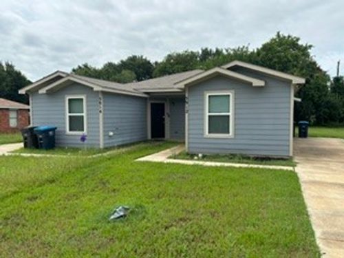 5912 Wilkes Dr, Fort Worth, TX, 76119-4442 | Card Image