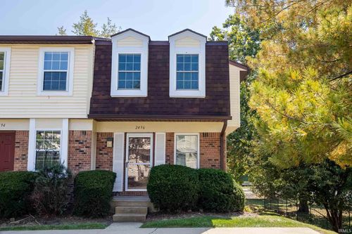 2496 S Burberry Ln, Bloomington, IN, 47401-4522 | Card Image
