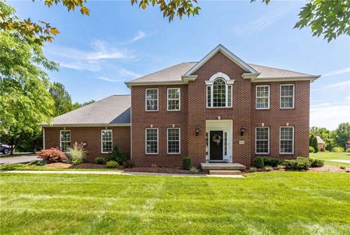 110 Timberline Dr, Washington, PA, 15301-8172 | Card Image
