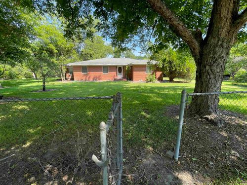218 W Peter St, Cochran, GA, 31014-6803 | Card Image