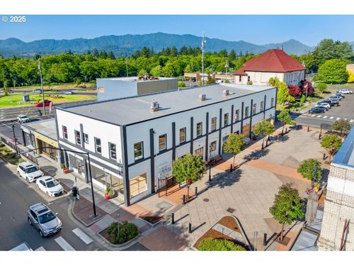 115 Main Ave, Tillamook, OR, 97141-2240 | Card Image