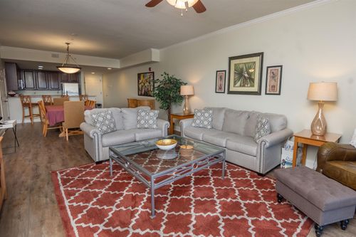 apt-905-215 W College Ave, TALLAHASSEE, FL, 32301-7758 | Card Image