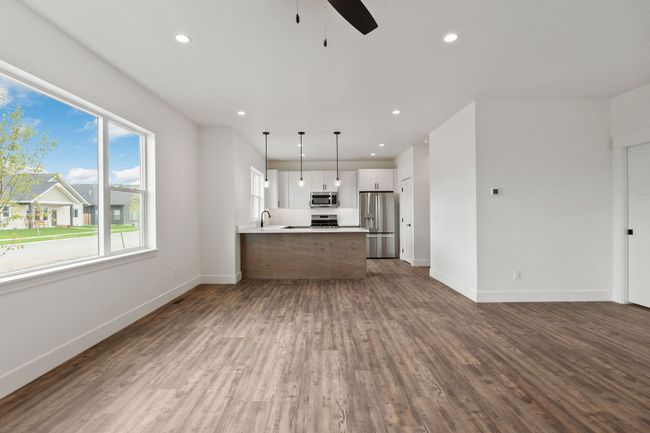 602 Holstein Way, Townhouse with 3 bedrooms, 3 bathrooms and null parking in Kalispell MT | Image 16