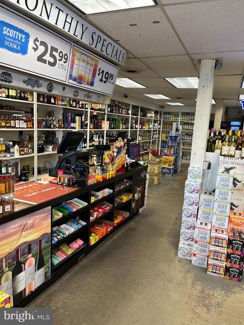 3737 Lawson Rd, IJAMSVILLE, MD, 21754-9115 | Card Image