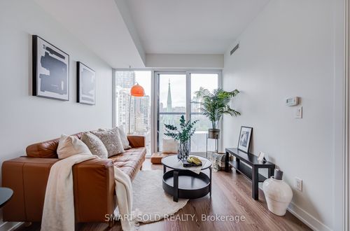 907-319 Jarvis St, Toronto, ON, M5B0C8 | Card Image