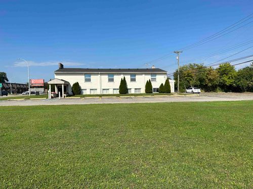 30728 John R Rd, Madison Heights, MI, 48071-2129 | Card Image