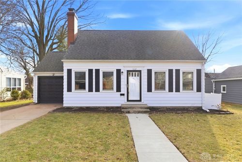 102 Schneider Dr, Fairborn, OH, 45324-5224 | Card Image