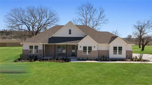 9258 Cedar Bnd, Plantersville, TX, 77363-1208 | Card Image