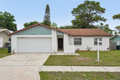 105 Lotus Cir, SAFETY HARBOR, FL, 34695-4717 | Card Image