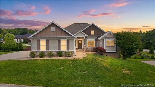 3418 Royal Lake Dr, Floyds Knobs, IN, 47119-9807 | Card Image