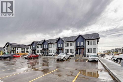40 Livingston Parade Ne, Calgary, AB, T3P0V2 | Card Image