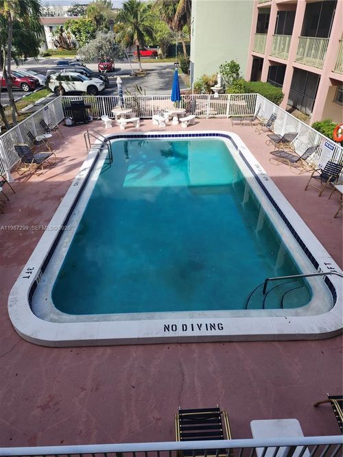 107-100 Se 6th Ave, Pompano Beach, FL, 33060-7256 | Card Image